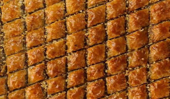 urun-cevizli-el-baklava